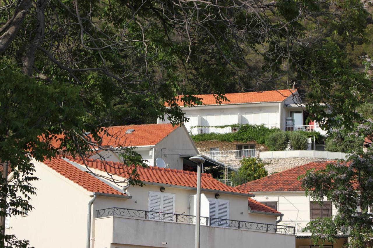 Guest House Vuljan Hvar Town Exterior photo